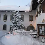 Alter Wirt Hotell 3*